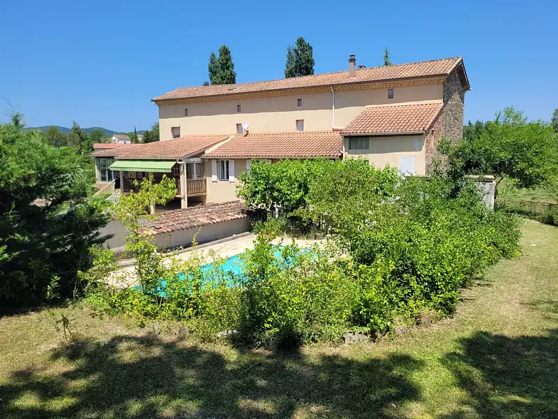 Maison, 155 m²