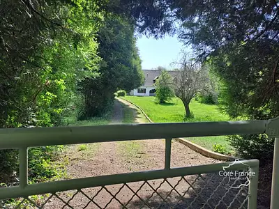 Maison, 250 m²