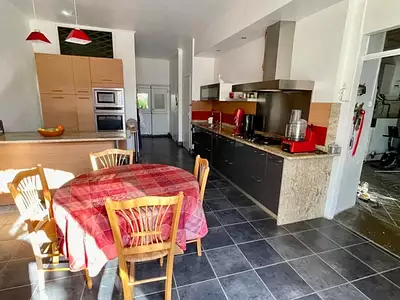Maison, 445 m²