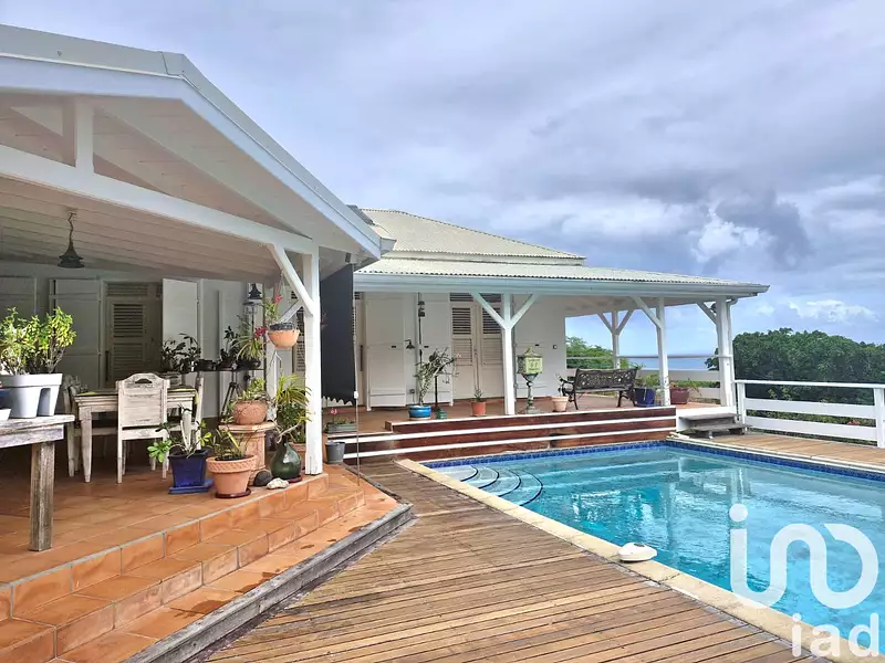 Maison, 156 m²