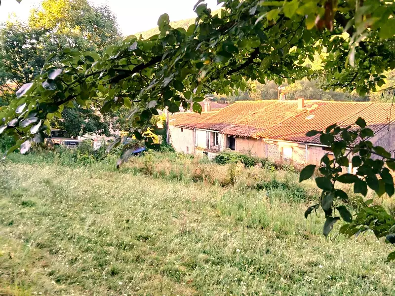 Terrain, 857 m²