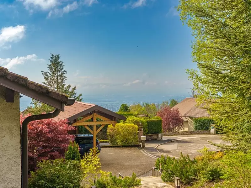 Maison, 180 m²
