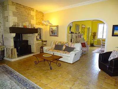 Maison, 196 m²