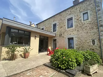 Maison, 245 m²