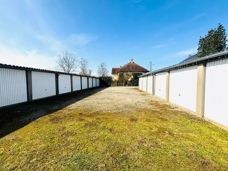 Parking, 12 m²