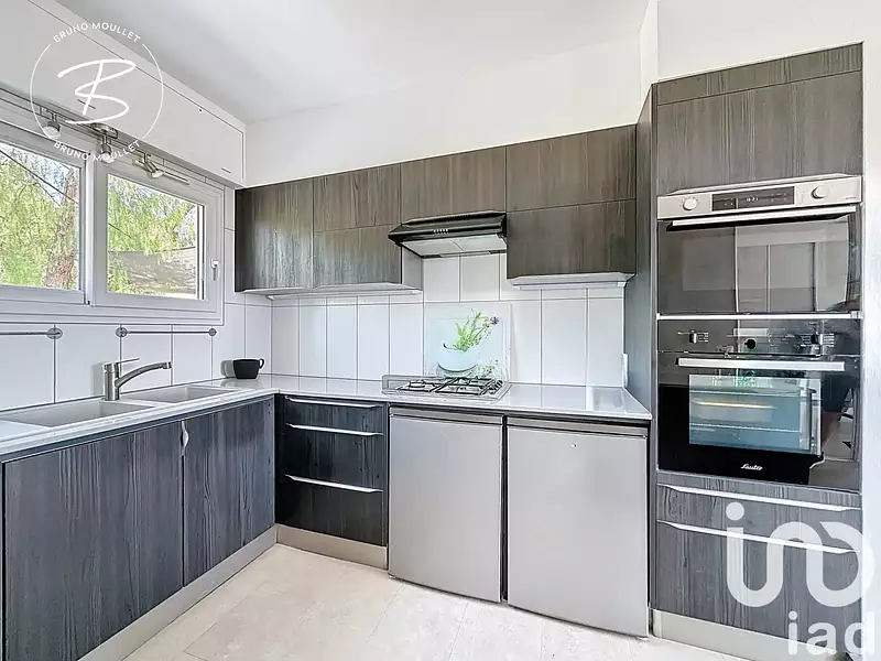 Maison, 180 m²