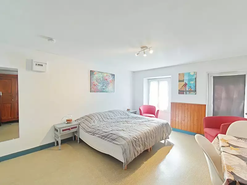 Immeuble, 240 m²