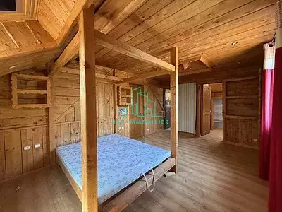 Maison, 331,84 m²