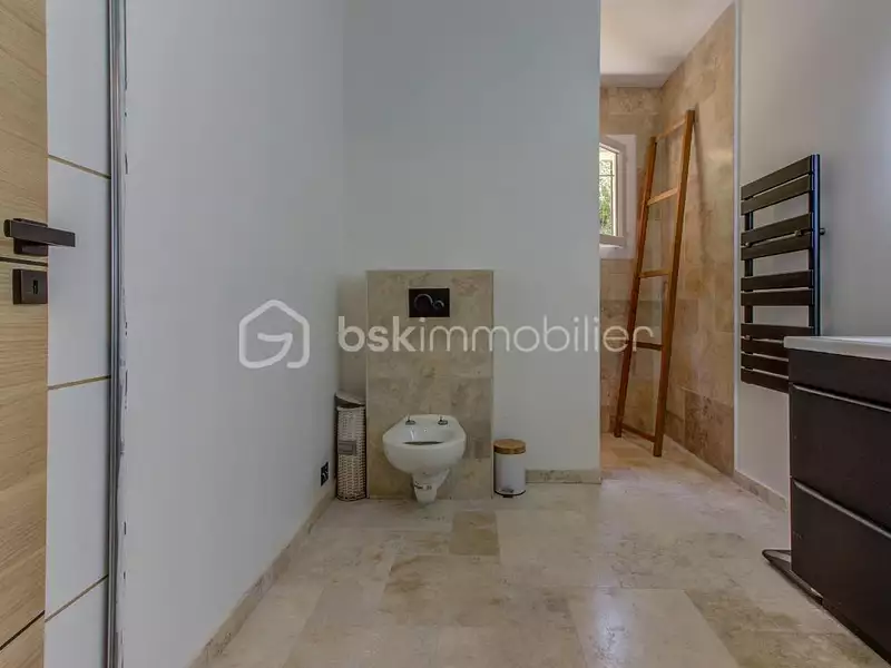 Maison, 122 m²