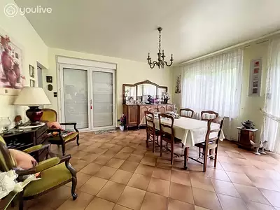 Maison, 260 m²