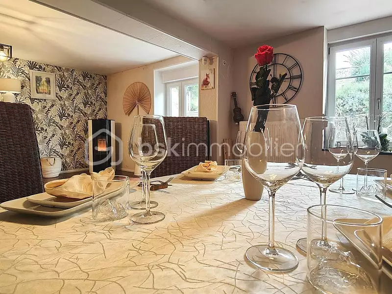 Maison, 179 m²