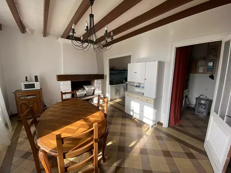 Maison, 167 m²