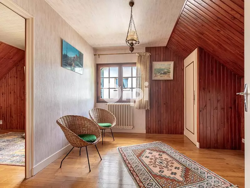 Maison, 178 m²