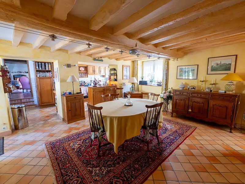 Maison, 305,32 m²