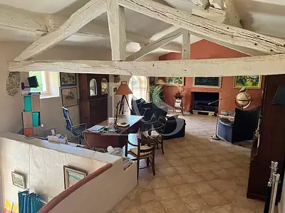 Maison, 320 m²