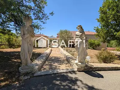 Maison, 217 m²