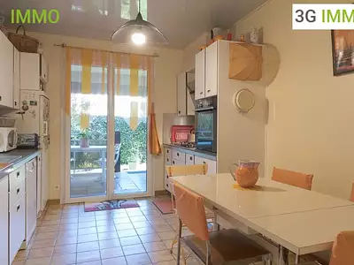 Maison, 200 m²