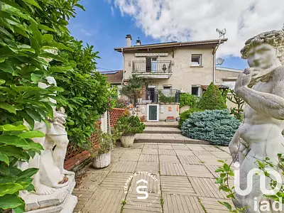 Maison, 252 m²