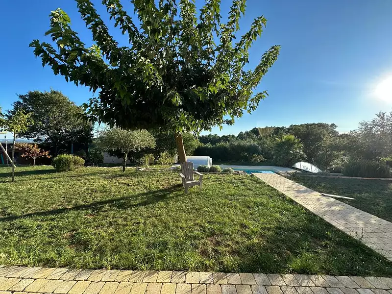 Maison, 200 m²