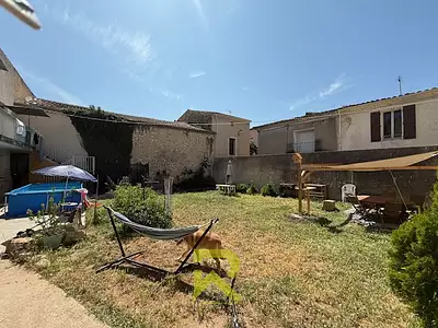 Immeuble, 159,65 m²