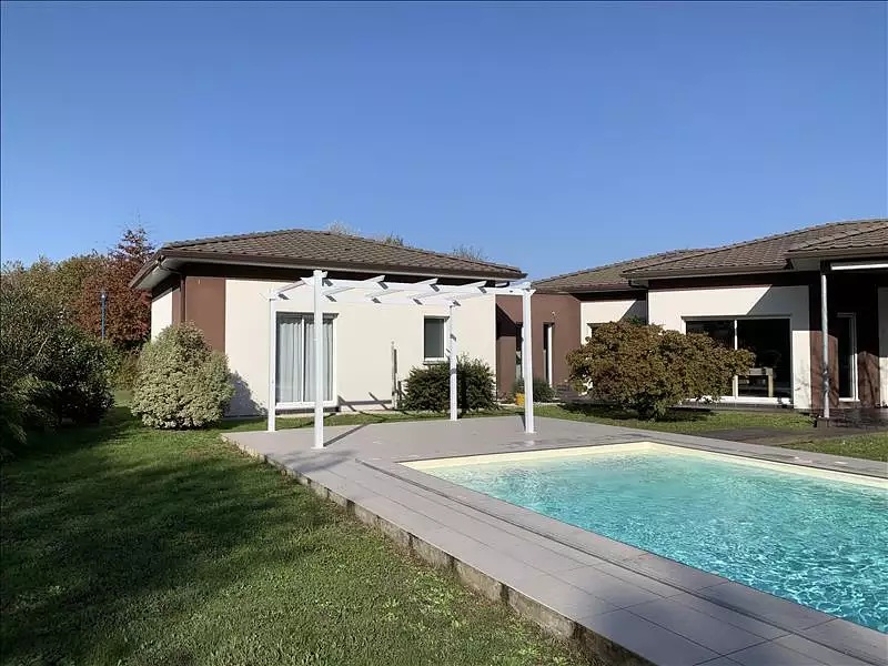Maison, 184 m²