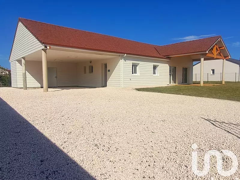 Maison, 117 m²