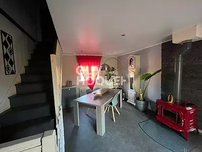 Maison, 225 m²