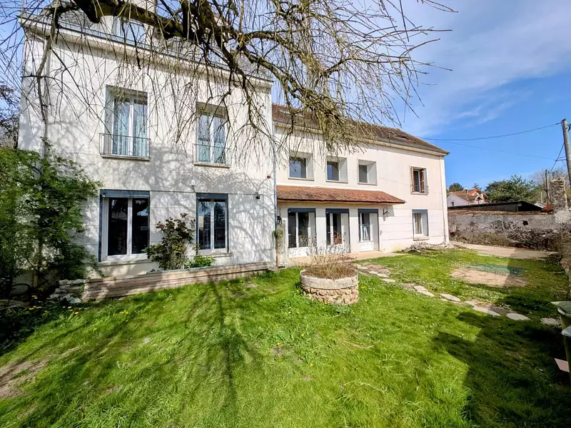Maison, 370 m²