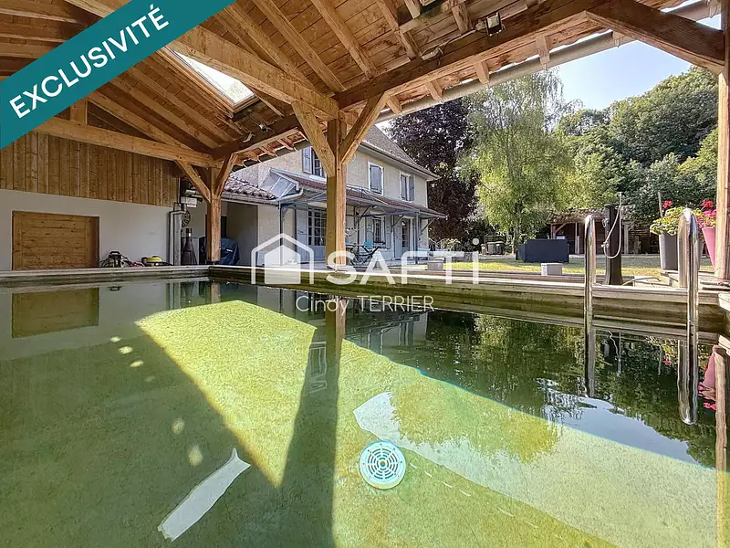 Maison, 179 m²