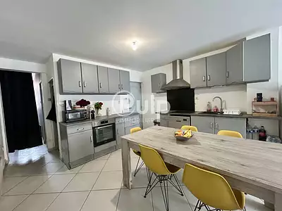 Maison, 83 m²