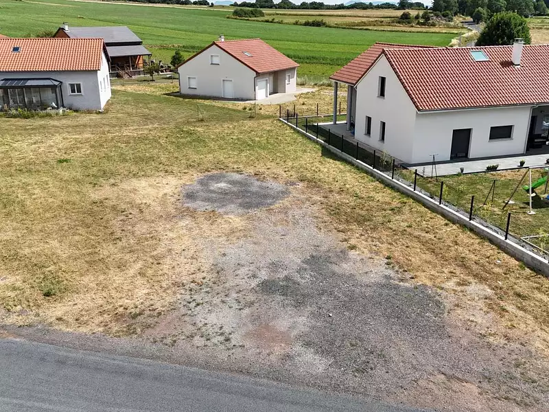 Terrain, 912 m²