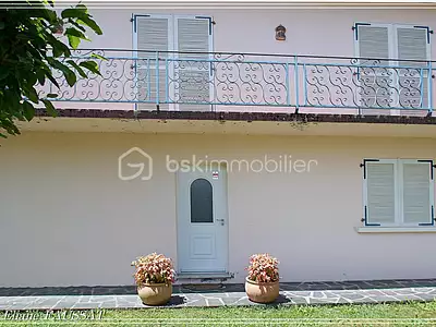 Maison, 214 m²