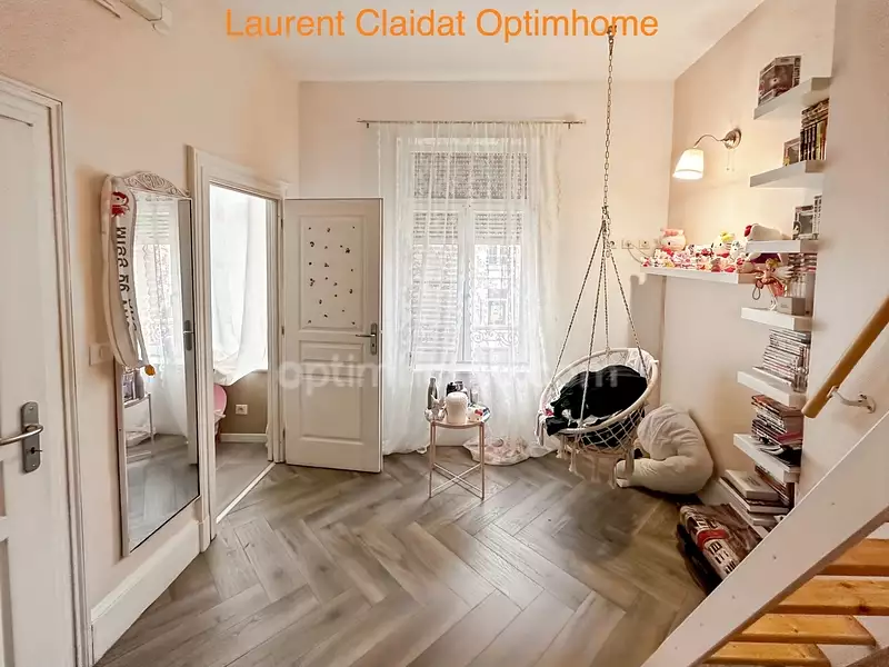 Maison, 244 m²