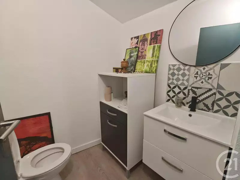 Immeuble, 281 m²