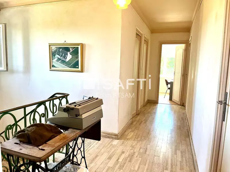 Maison, 180 m²