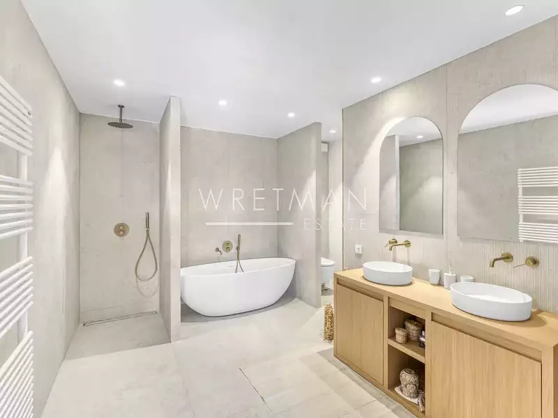 Maison, 222 m²