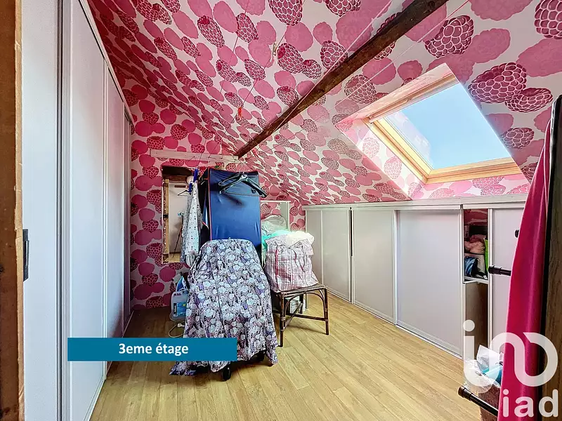 Immeuble, 137 m²