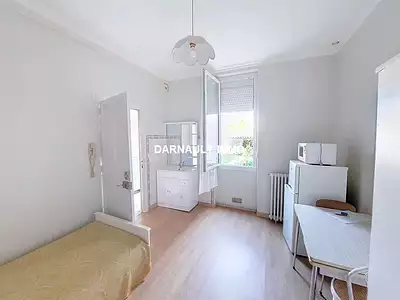 Immeuble, 300 m²