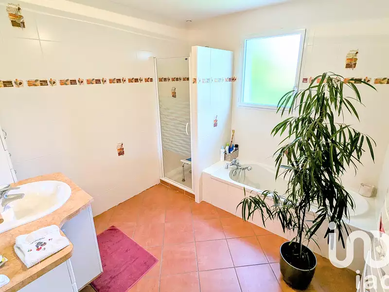 Maison, 102 m²