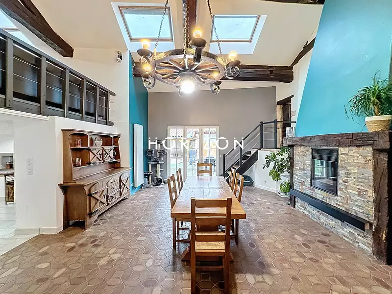 Maison, 180 m²