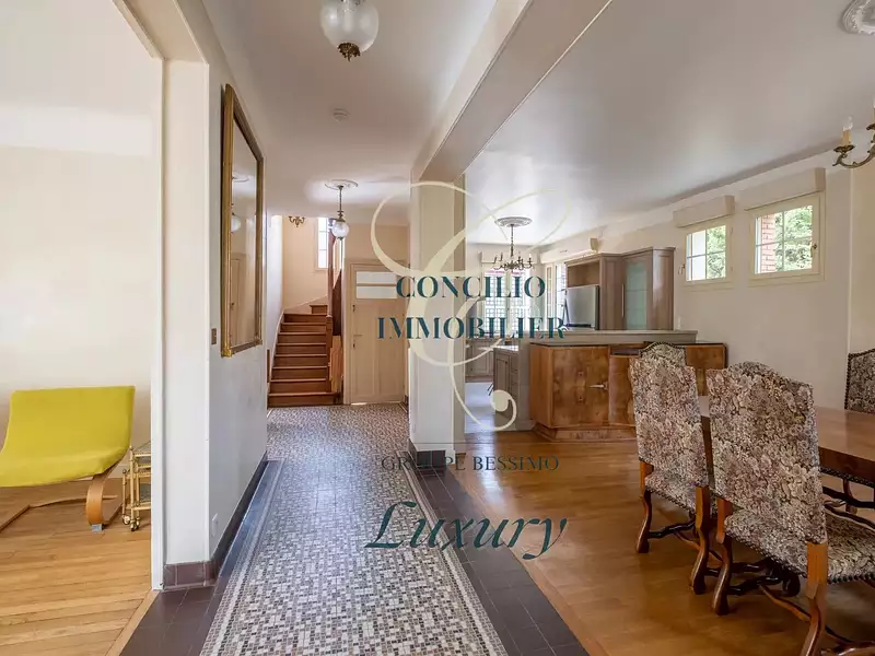 Appartement, 357 m²