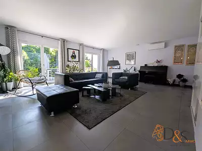 Maison, 185 m²