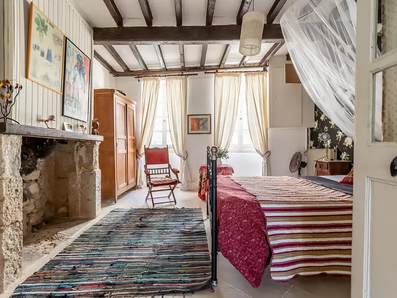 Maison, 275 m²