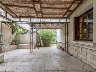 Maison, 235 m²