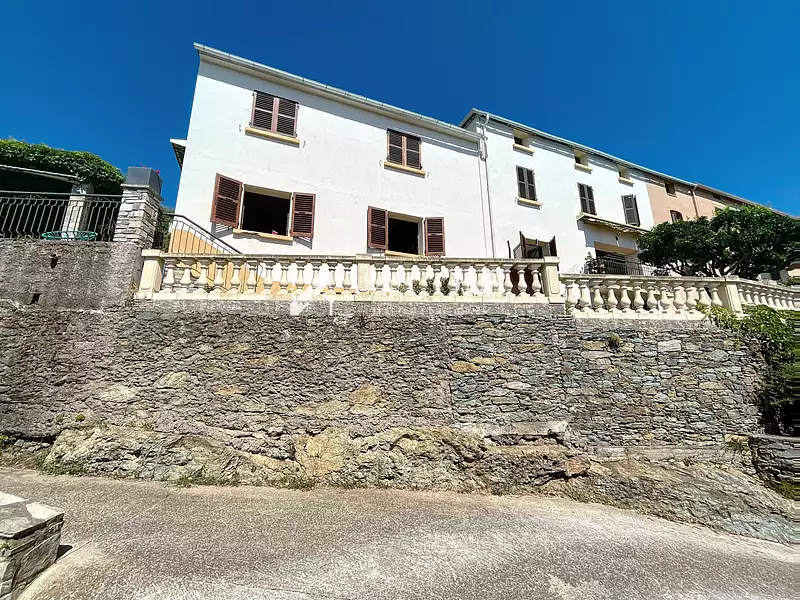 Maison, 165 m²
