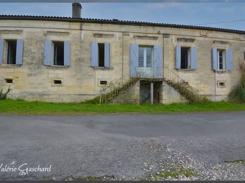 Maison, 250 m²