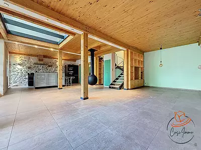Maison, 255 m²