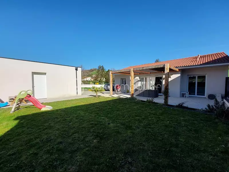 Maison, 116 m²