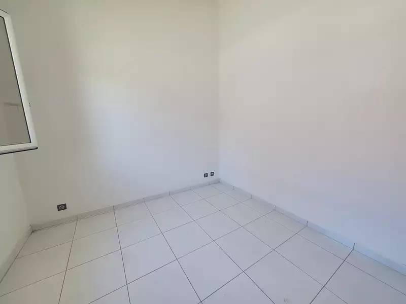 Divers, 350 m²