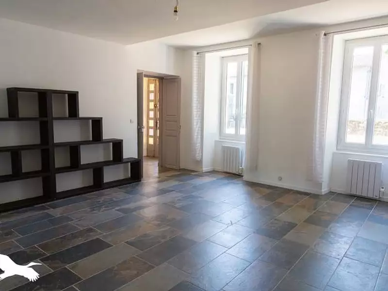 Maison, 256 m²
